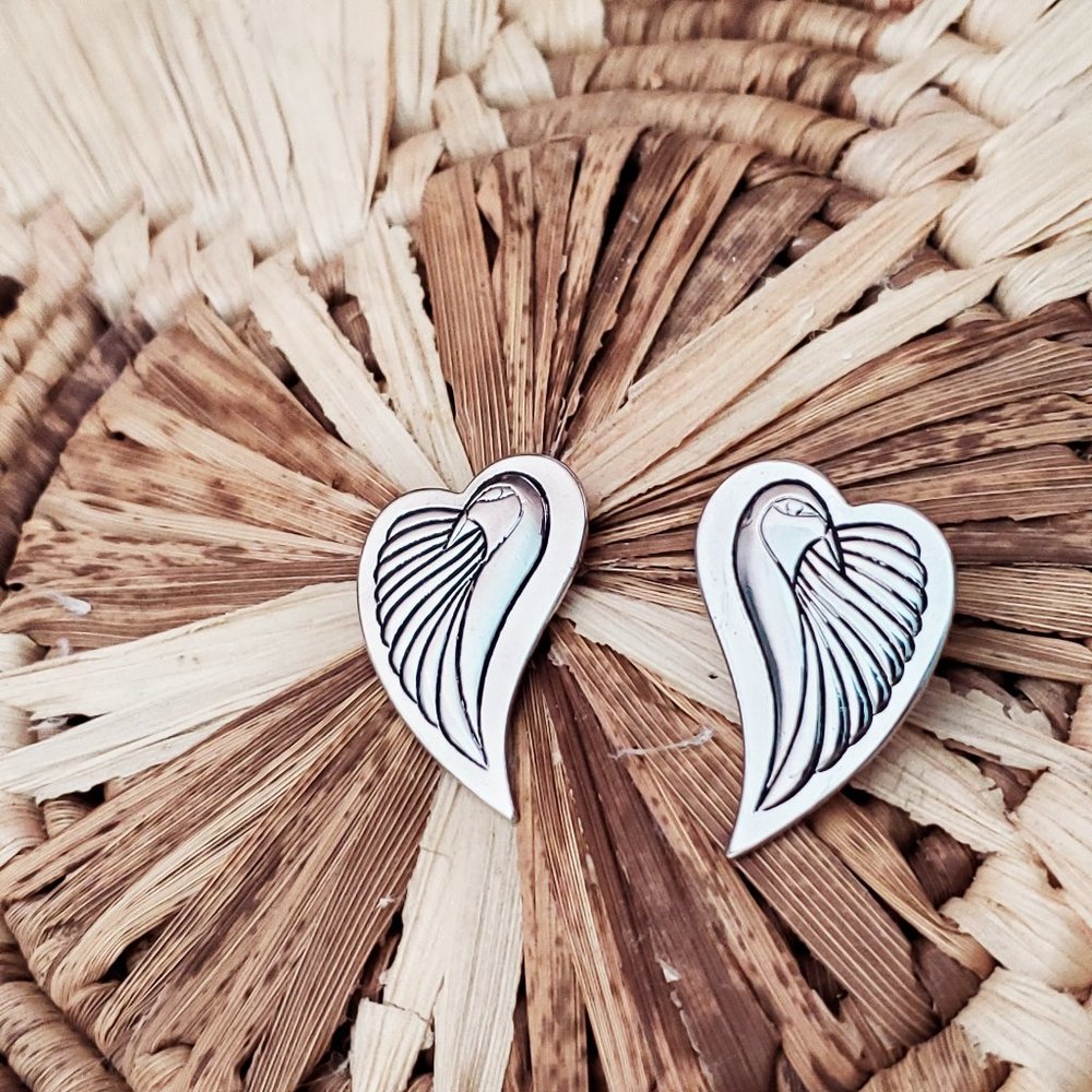 Classic Vintage Laurel Burch Dove Earrings